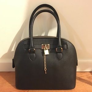 Taylor Swift's Aldo Bag🤪(Black)